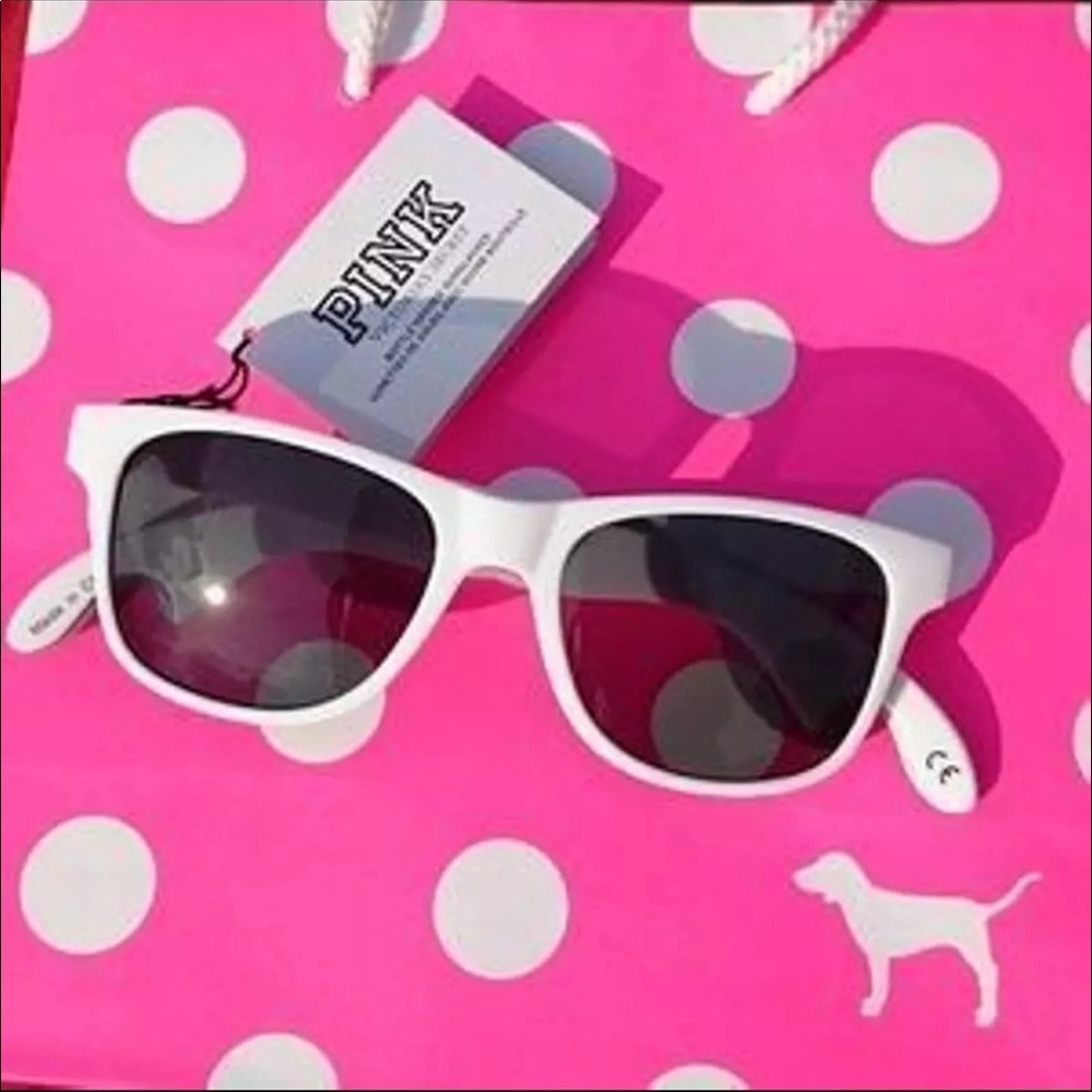 vs pink sunnies